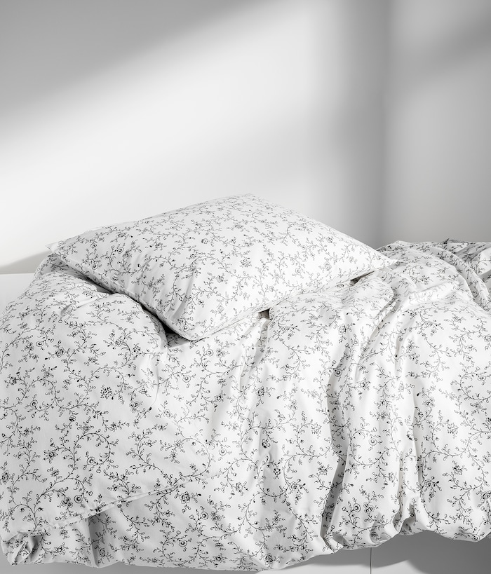 Duvet cover and pillowcase
